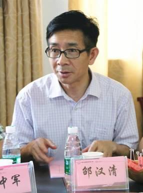 湖南女子学院教育与法学系主任邵汉清