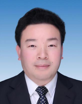 党委委员、副校长   曾言