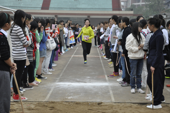 湖南女子学院第四届田径运动会暨第四届教职工运动会胜利落幕