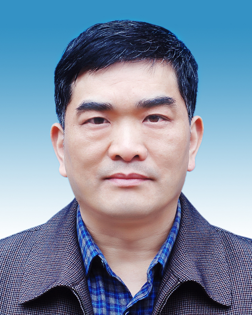 党委委员,纪委书记  周劲松