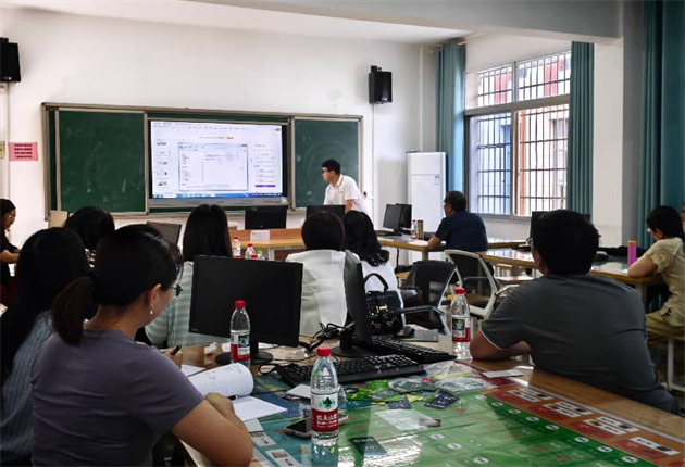 以磨促教精研课堂 聚力提质赋能成长—商学院顺利开展教师磨课活动